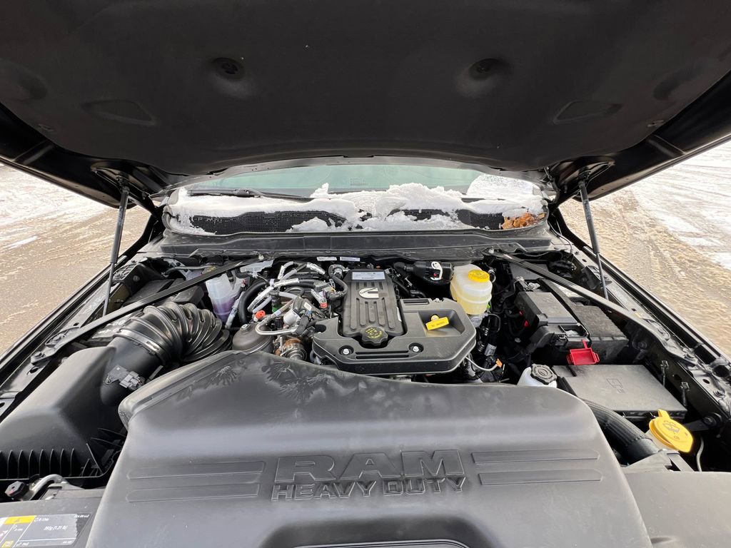 New 2026 RAM 3500 Limited AWD/4WD image 11
