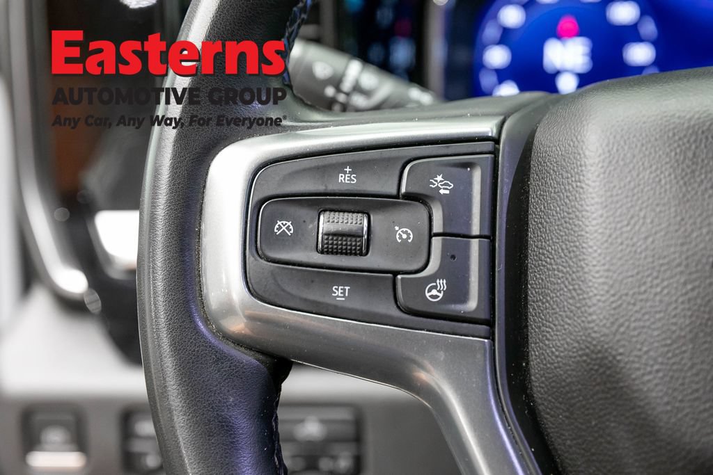 Used 2023 Chevrolet Silverado 1500 LT AWD/4WD image 14