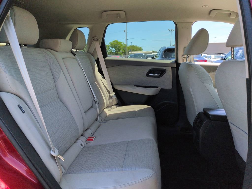 Used 2023 Nissan Rogue SV FWD image 29