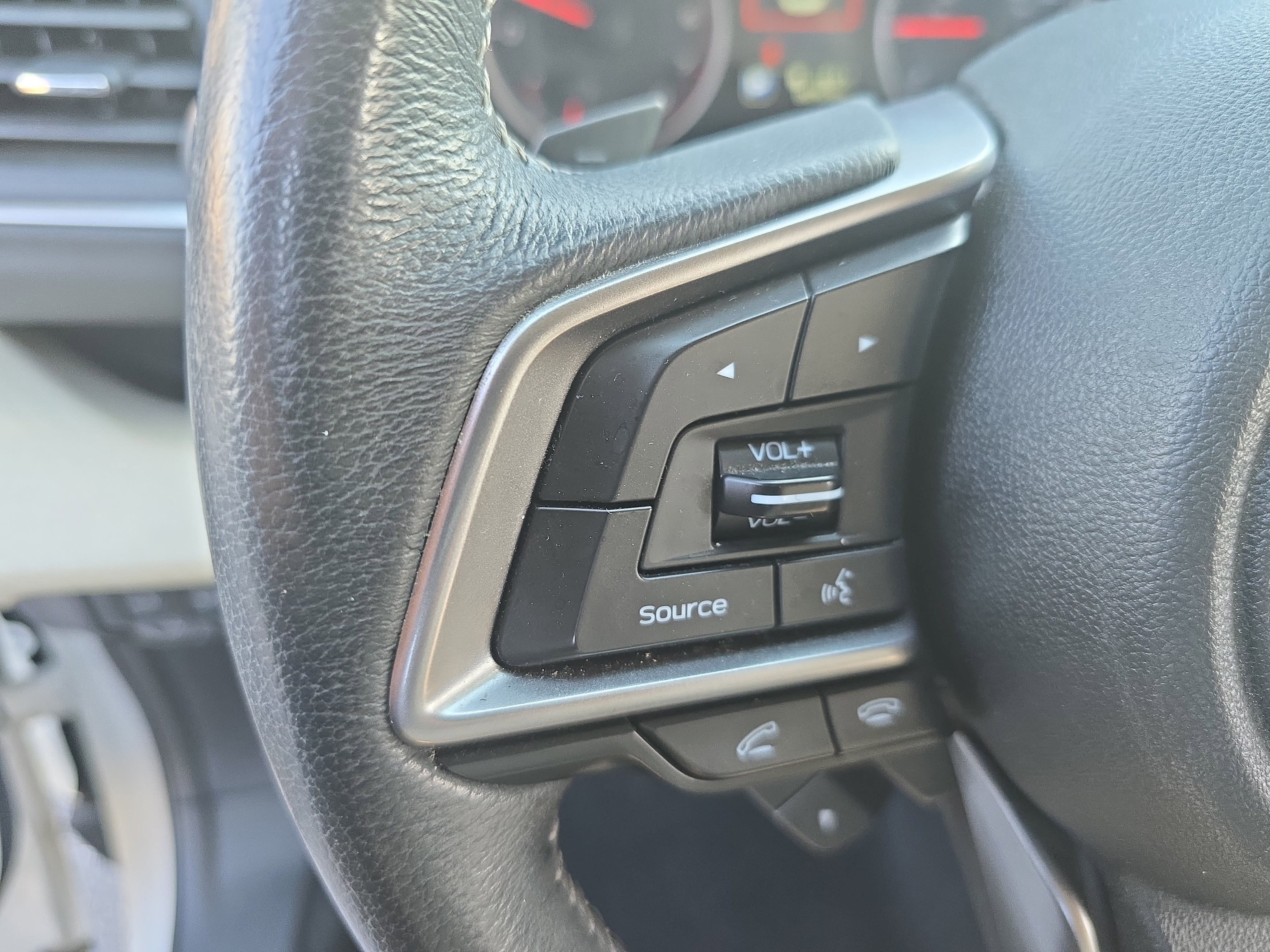 Used 2020 Subaru Ascent Premium w/ Convenience Package image 19