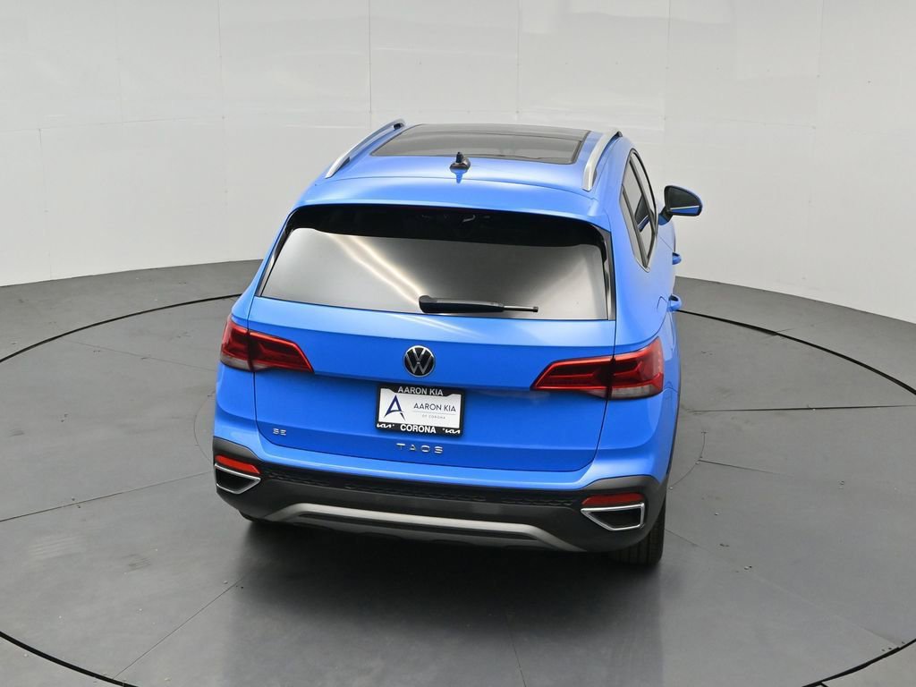 Used 2023 Volkswagen Taos SE w/ Panoramic Sunroof Package FWD image 40