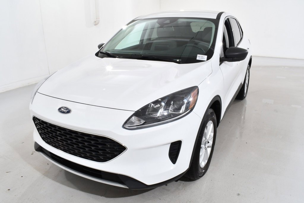 Used 2022 Ford Escape SE w/ Convenience Package image 2