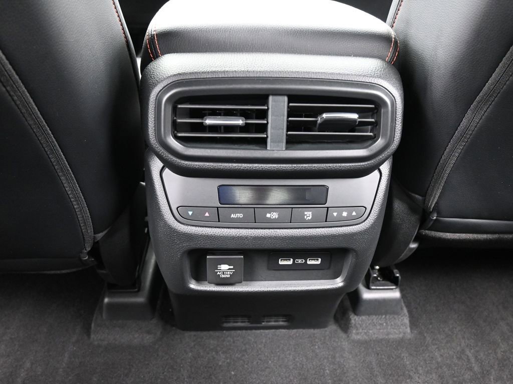 Used 2023 Honda Pilot TrailSport image 42