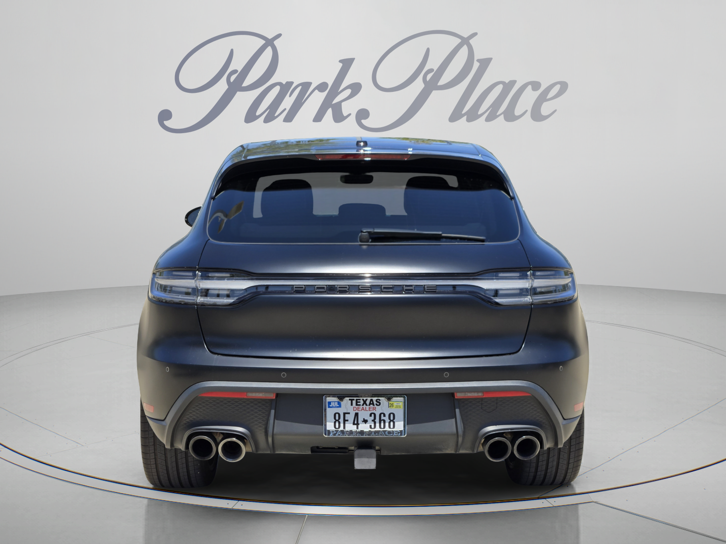 Used 2025 Porsche Macan S AWD/4WD image 4