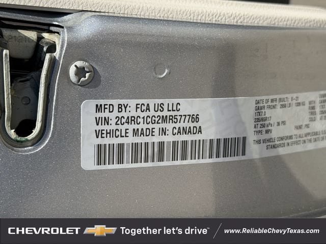 Used 2021 Chrysler Voyager LX FWD image 36