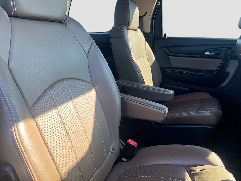 Used 2017 GMC Acadia Limited SLT image 31