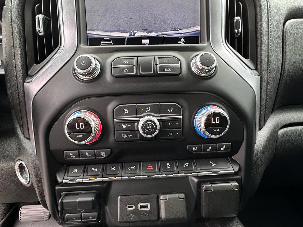 Used 2020 GMC Sierra 1500 SLT w/ SLT Premium Plus Package AWD/4WD image 33