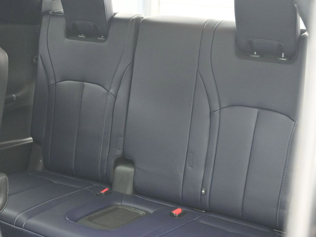 New 2026 INFINITI QX60 Sport w/ Dark Cargo Package image 21