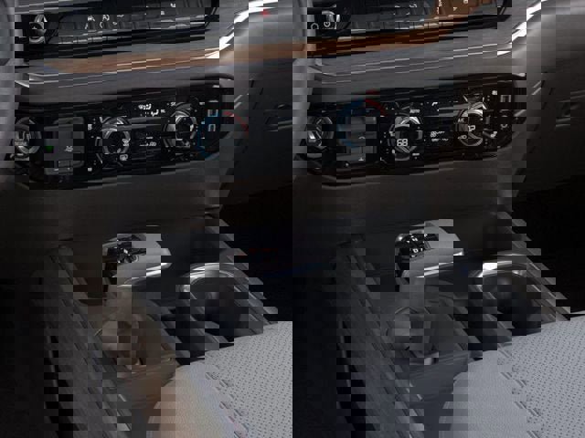 New 2026 GMC Sierra 1500 SLT w/ SLT Premium Package image 23