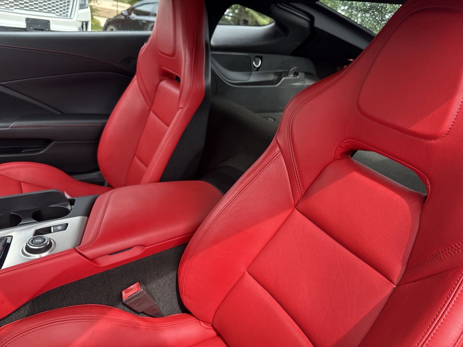 Used 2019 Chevrolet Corvette Z06 RWD image 21