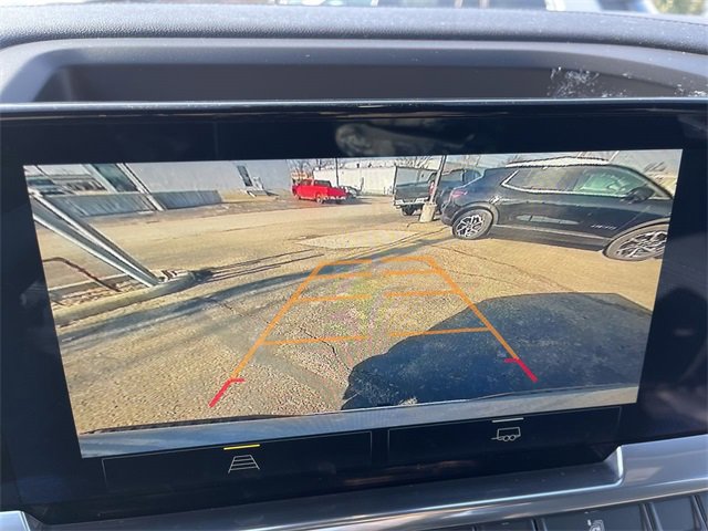 Used 2024 Chevrolet Silverado 1500 LT image 17