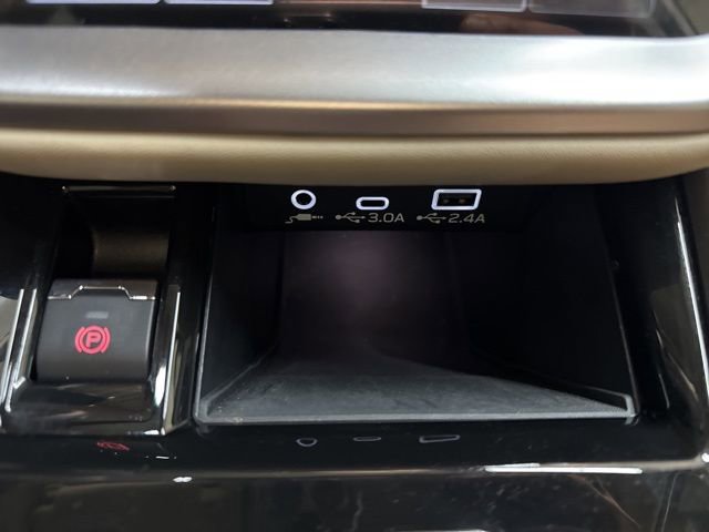 Certified 2025 Subaru Outback Limited image 21