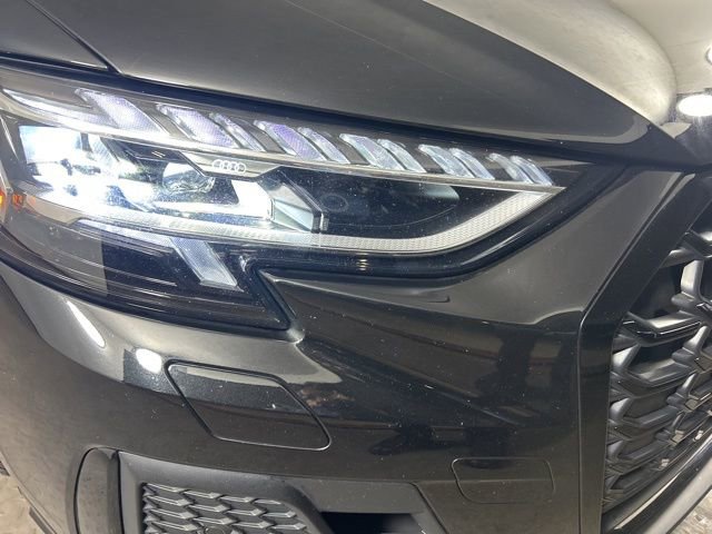 Used 2023 Audi S8 w/ S8 Comfort Plus Package image 19