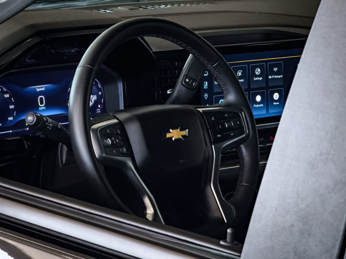 Used 2024 Chevrolet Silverado 1500 LT image 29