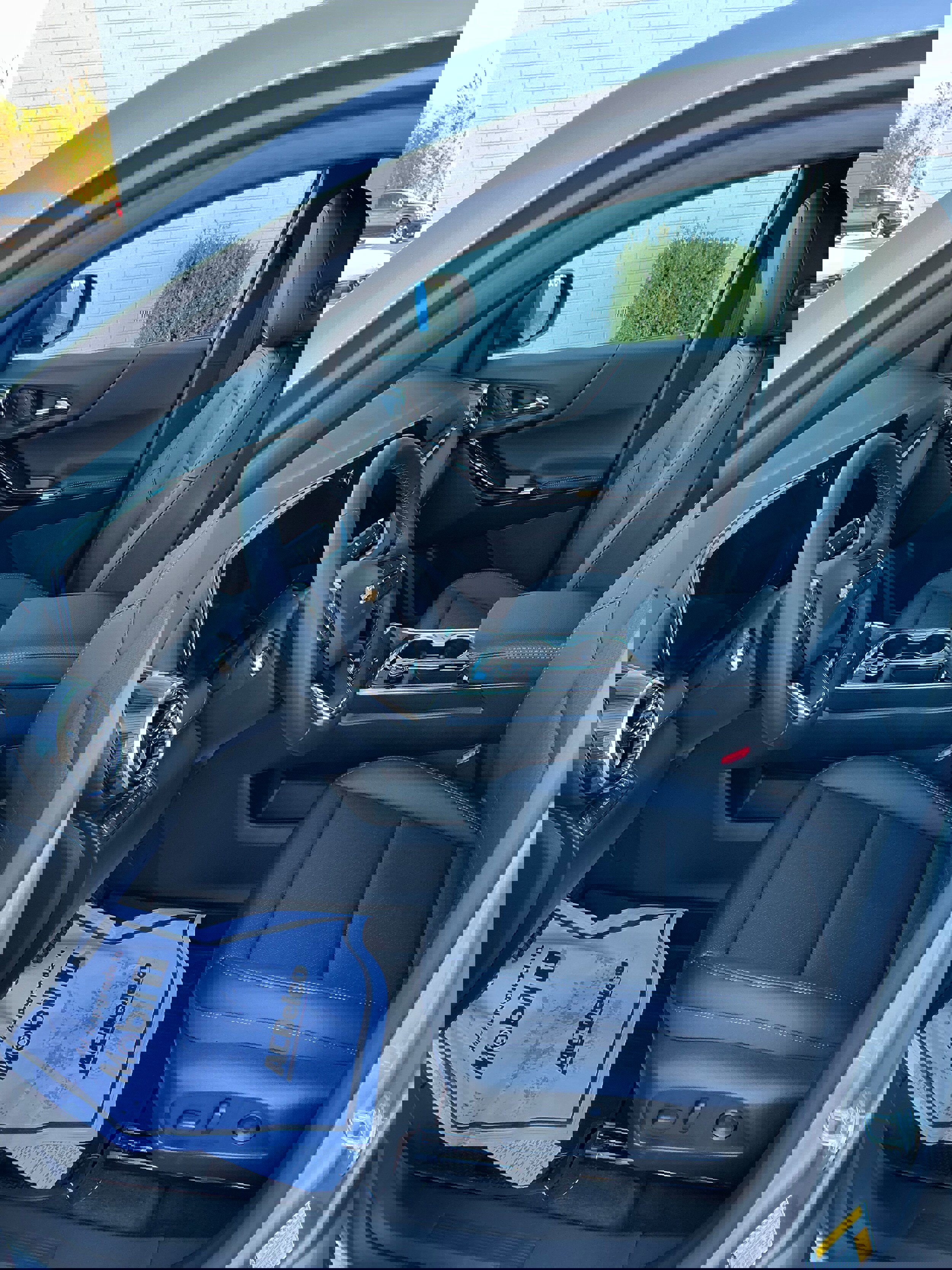 New 2026 Chevrolet Equinox LT w/ Convenience Package II image 10