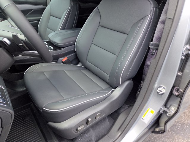 New 2026 Buick Enclave Preferred w/ Power Package FWD image 26
