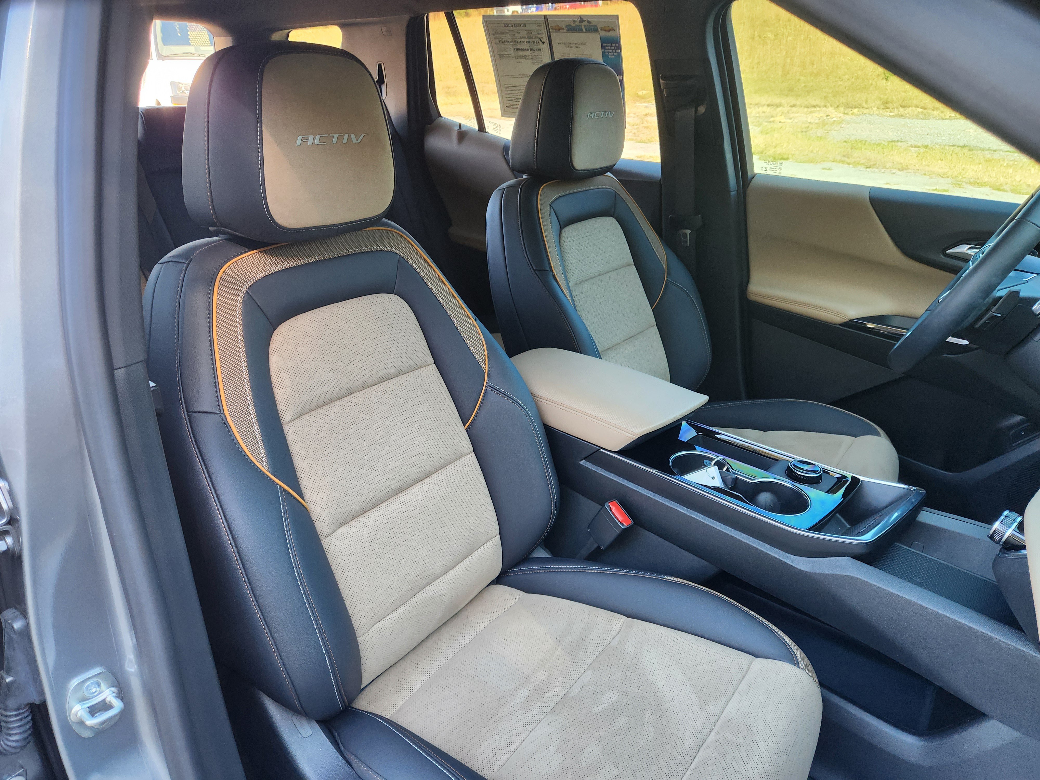 Used 2026 Chevrolet Equinox ACTIV w/ Convenience Package III AWD/4WD image 42
