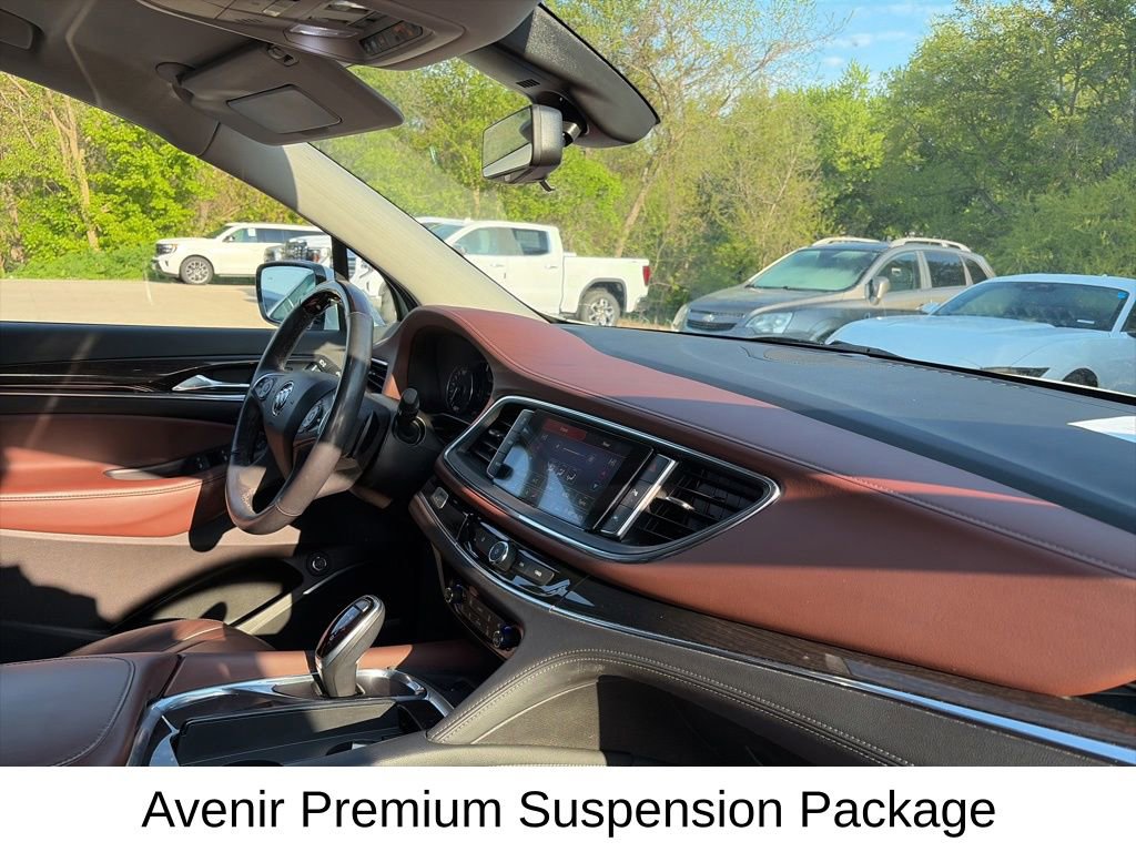 Certified 2021 Buick Enclave Avenir w/ Avenir Technology Package AWD/4WD image 16