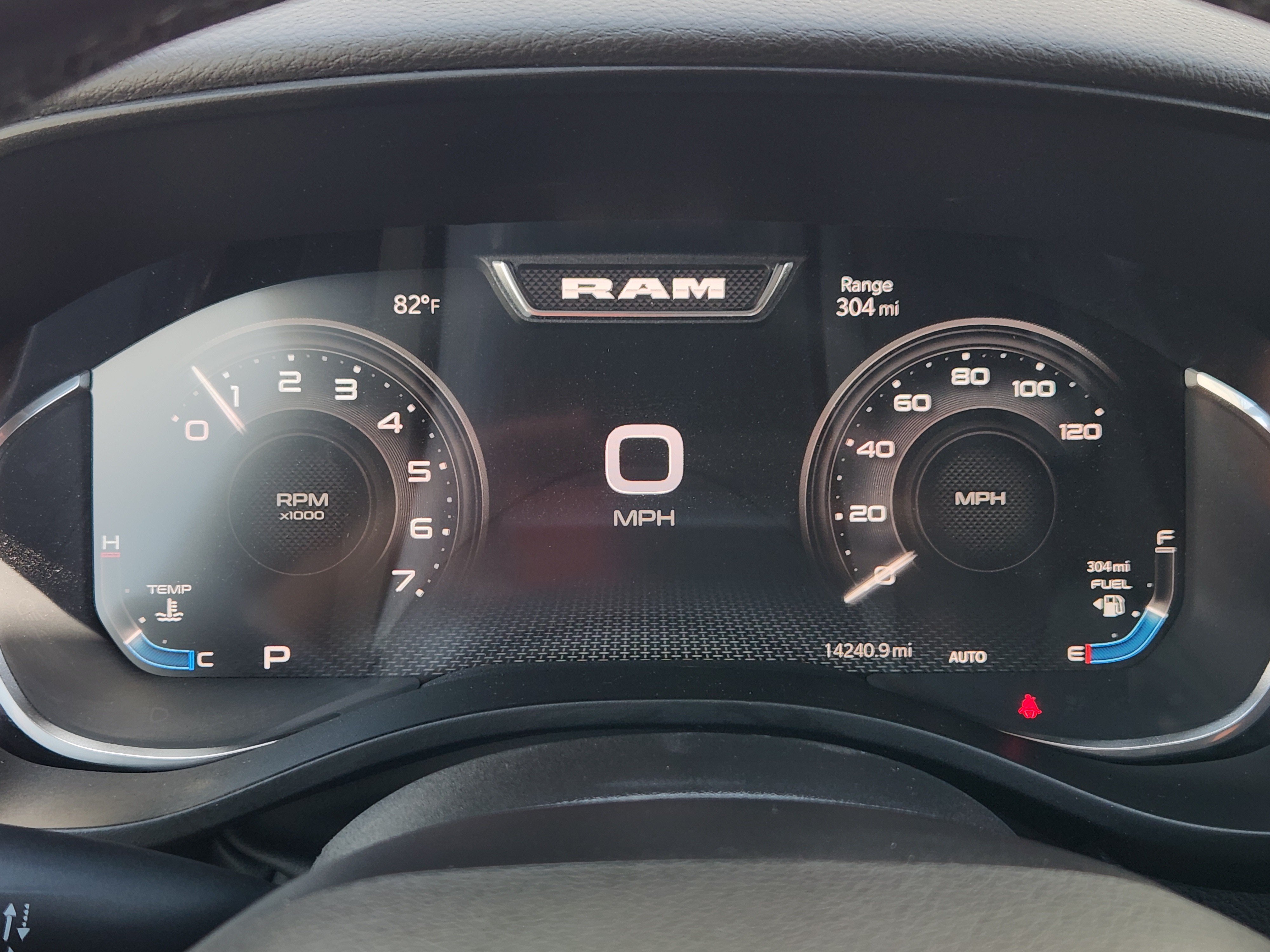 Used 2025 RAM 1500 Big Horn AWD/4WD image 19