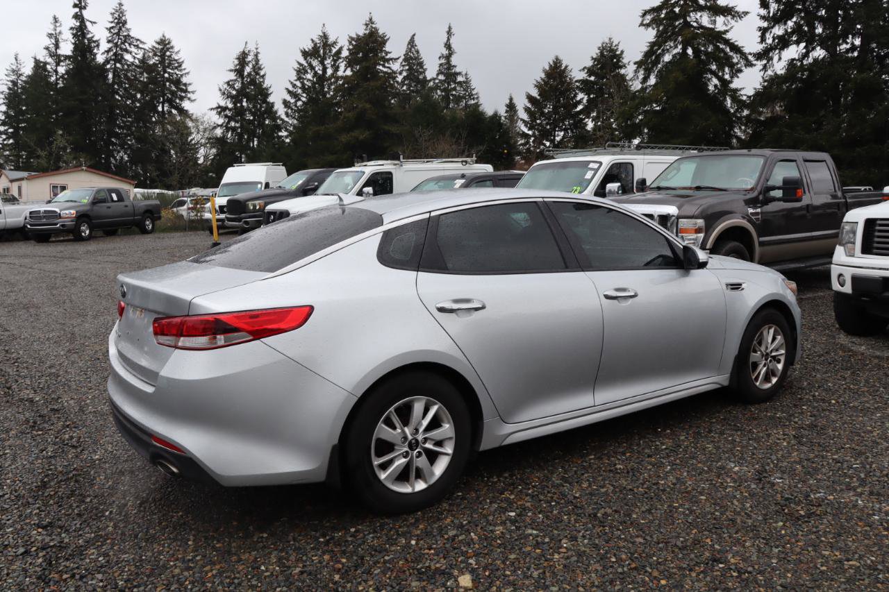 Used 2016 Kia Optima LX image 4