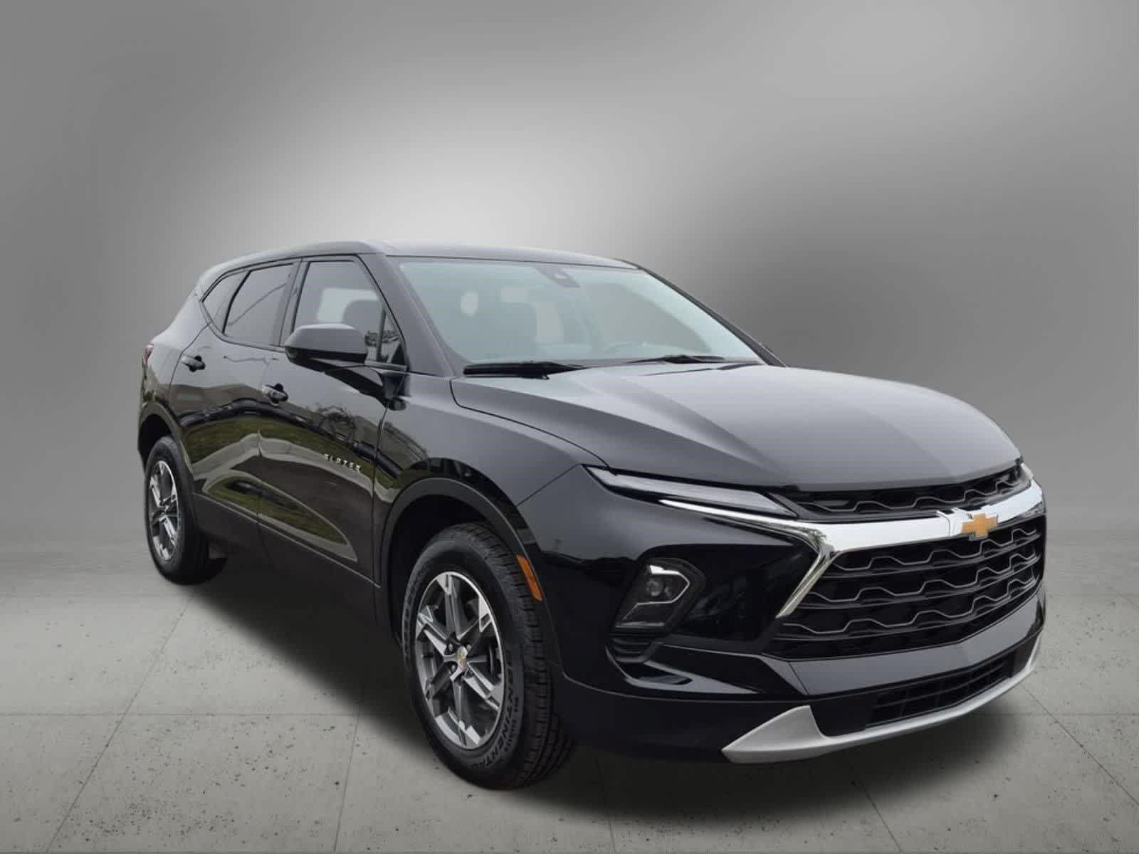 Used 2023 Chevrolet Blazer LT AWD/4WD image 8
