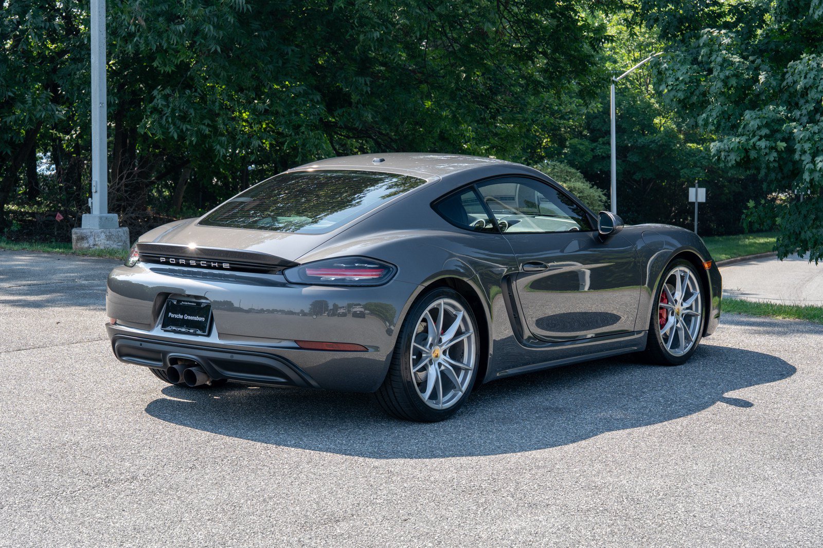Used 2018 Porsche 718 Cayman S RWD image 7
