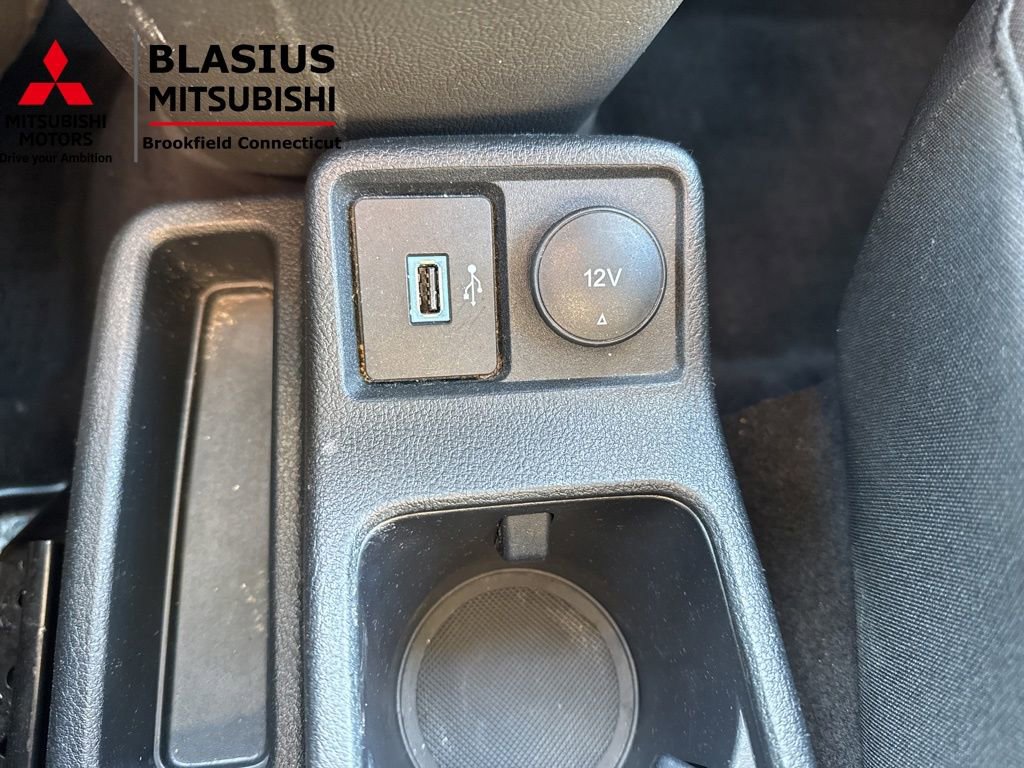 Used 2021 Ford Transit Connect XL image 24