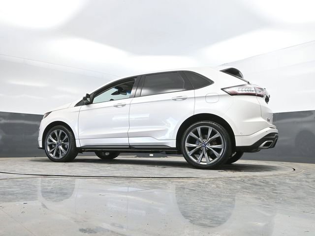 Used 2017 Ford Edge Sport w/ Equipment Group 401A AWD/4WD image 52