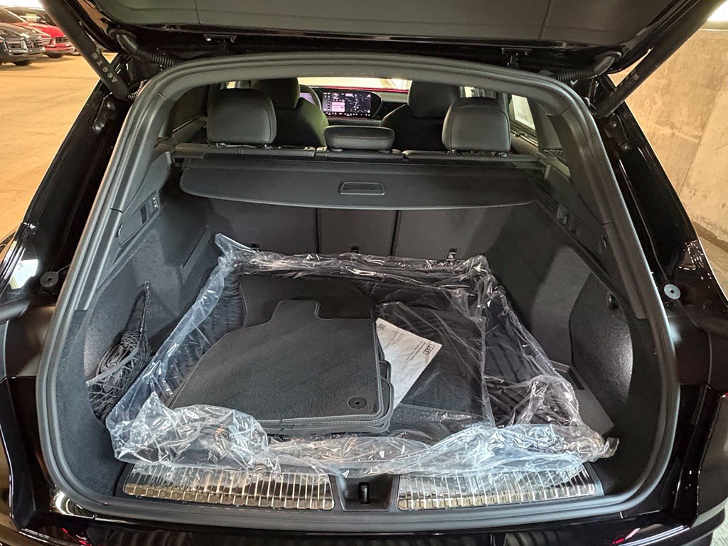 New 2026 Audi SQ5 Premium Plus AWD/4WD image 31