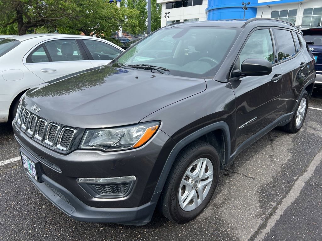 Used 2018 Jeep Compass Sport FWD image 1