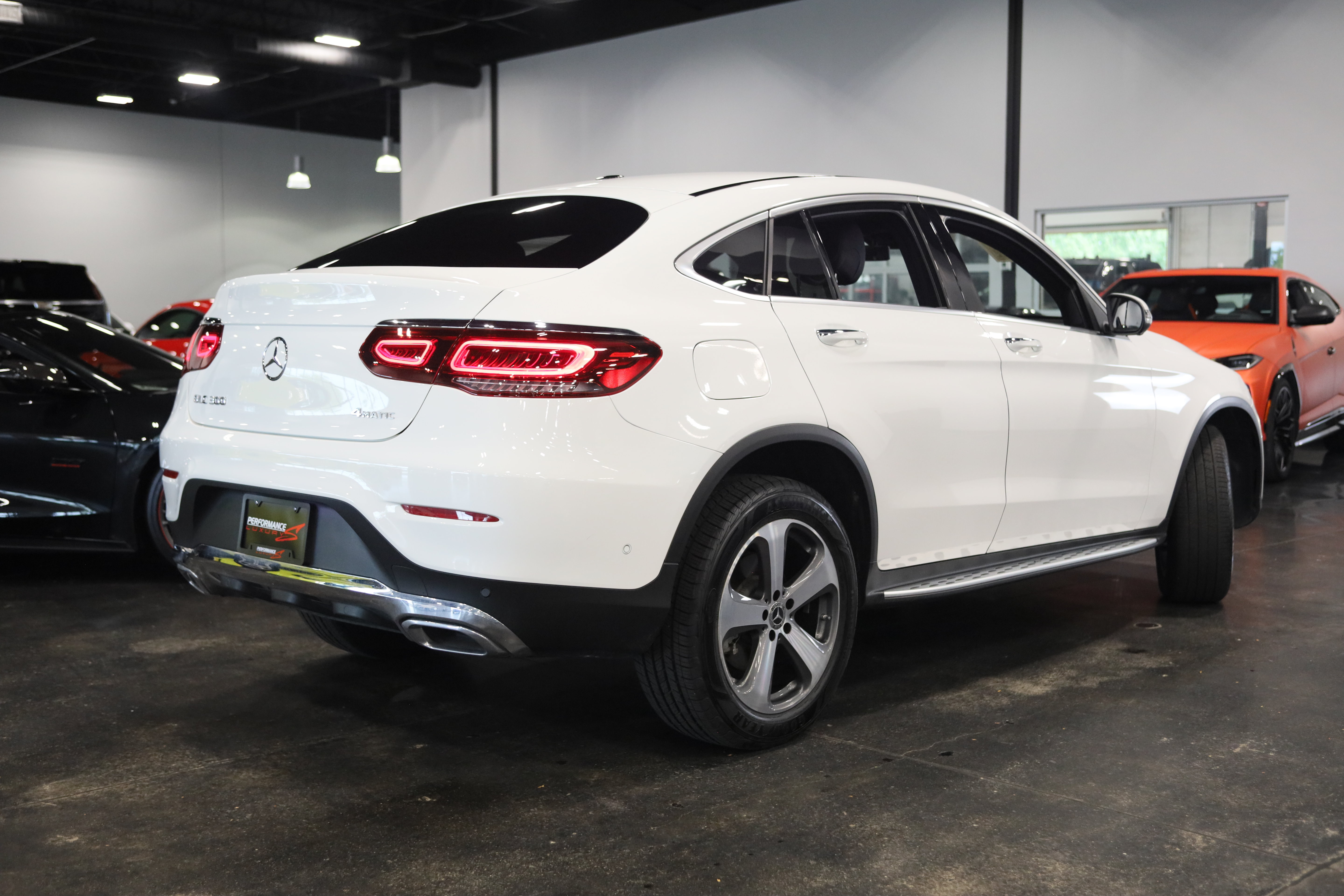 Used 2023 Mercedes-Benz GLC 300 4MATIC Coupe image 6