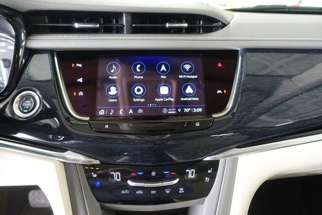 Used 2023 Cadillac XT6 Premium Luxury w/ Technology Package FWD image 14