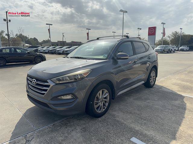Used 2017 Hyundai Tucson SE Plus FWD image 3