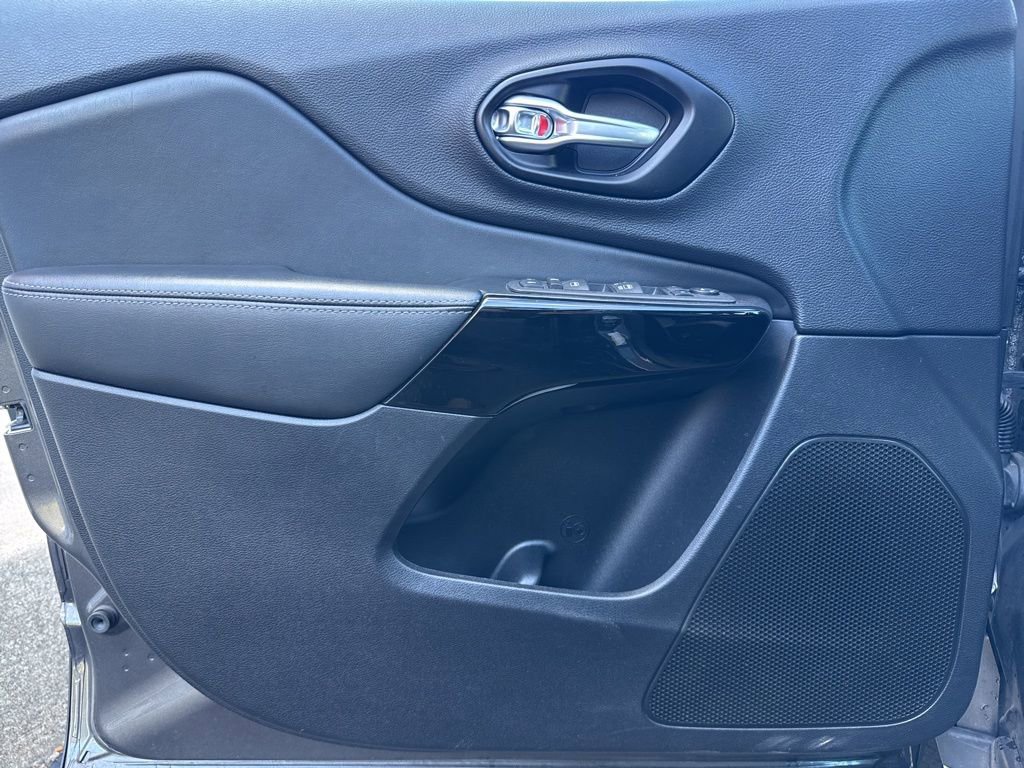 Used 2023 Jeep Cherokee Altitude Lux AWD/4WD image 22