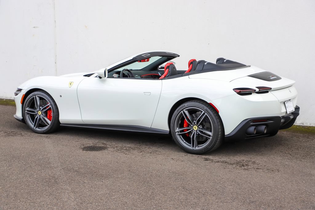 Certified 2026 Ferrari Roma Spider RWD image 9