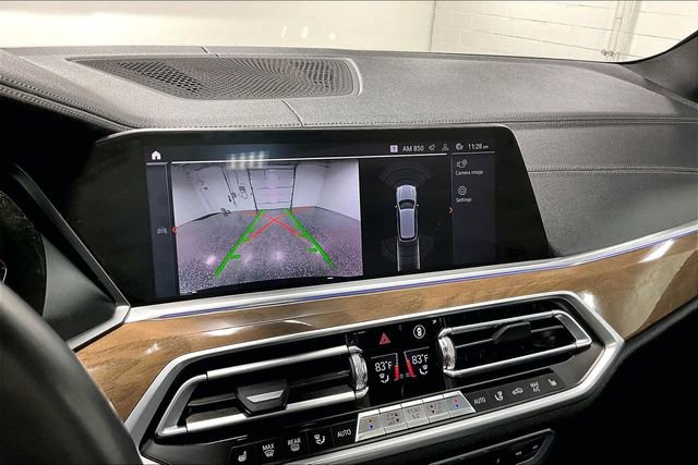 Used 2020 BMW X5 M50i w/ Premium Package image 16
