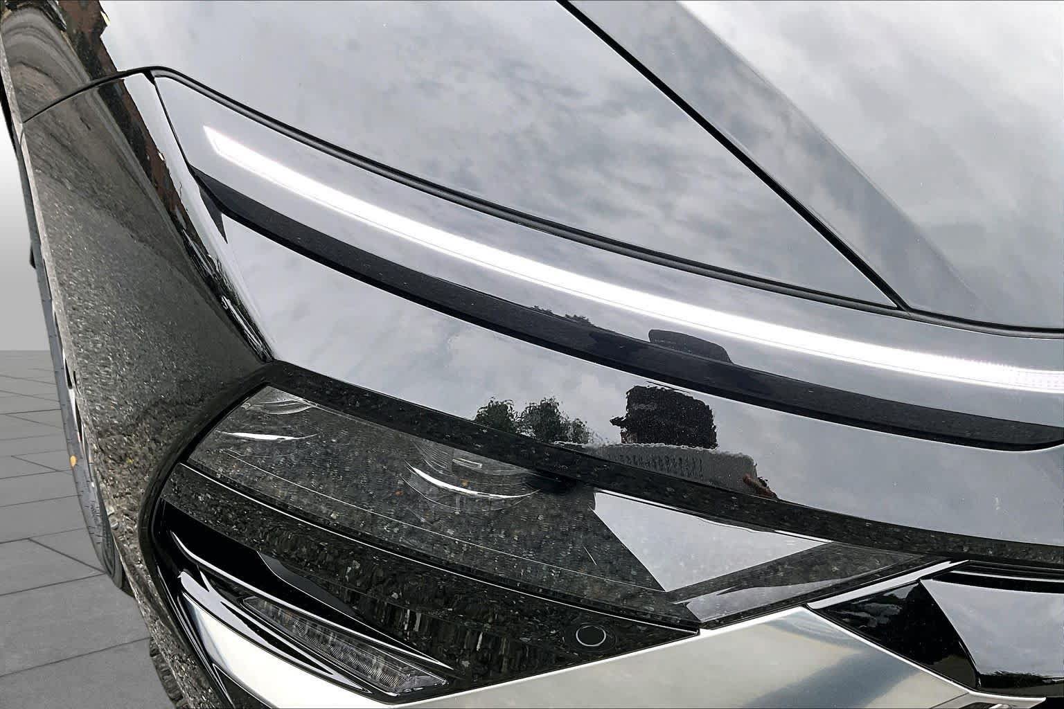 New 2026 Hyundai Sonata Limited FWD image 18