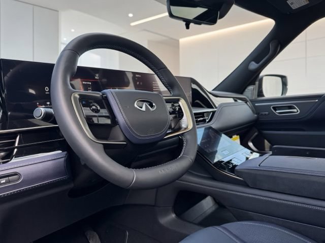New 2027 INFINITI QX80 Sensory AWD/4WD image 4