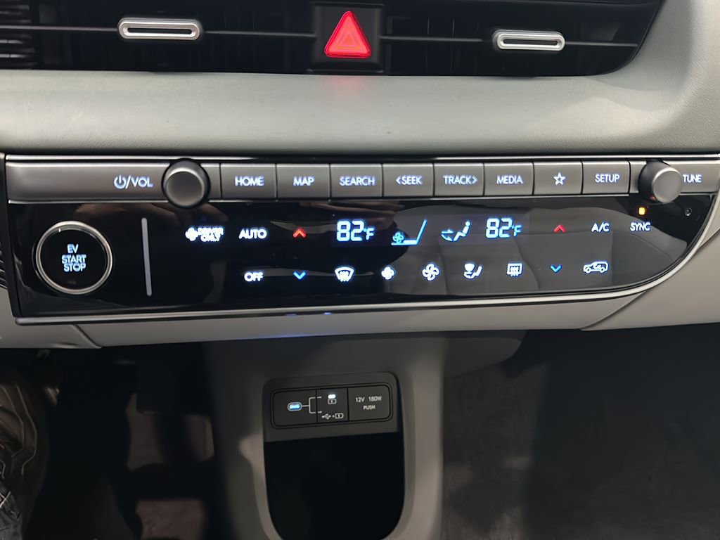 New 2026 Hyundai Ioniq 5 Limited image 30