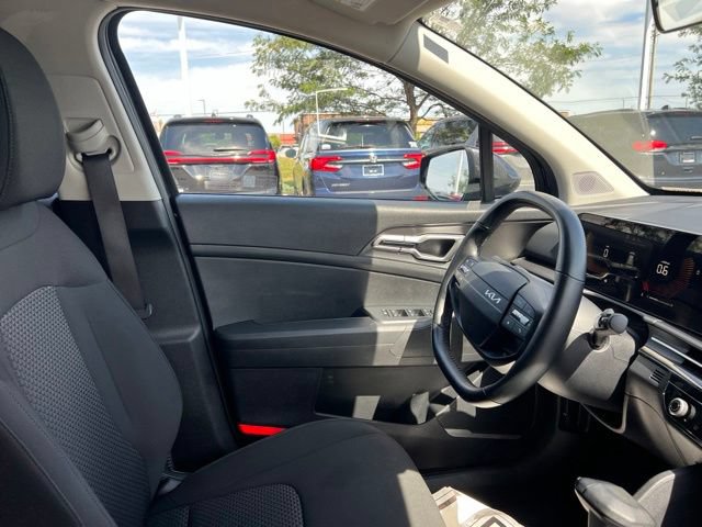 Certified 2026 Kia Sportage LX FWD image 35