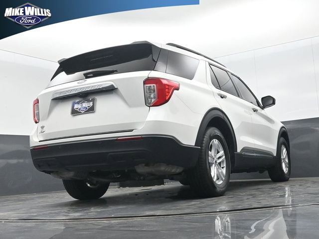 Used 2024 Ford Explorer XLT image 23