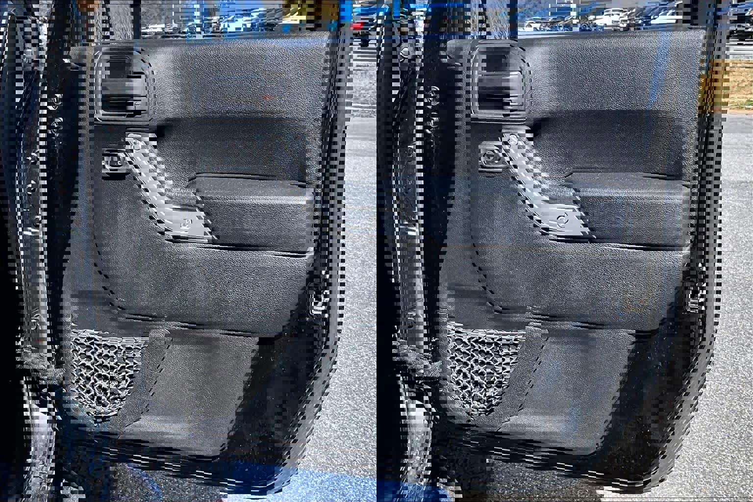 Used 2014 Jeep Wrangler Sahara w/ Dual Top Group image 22