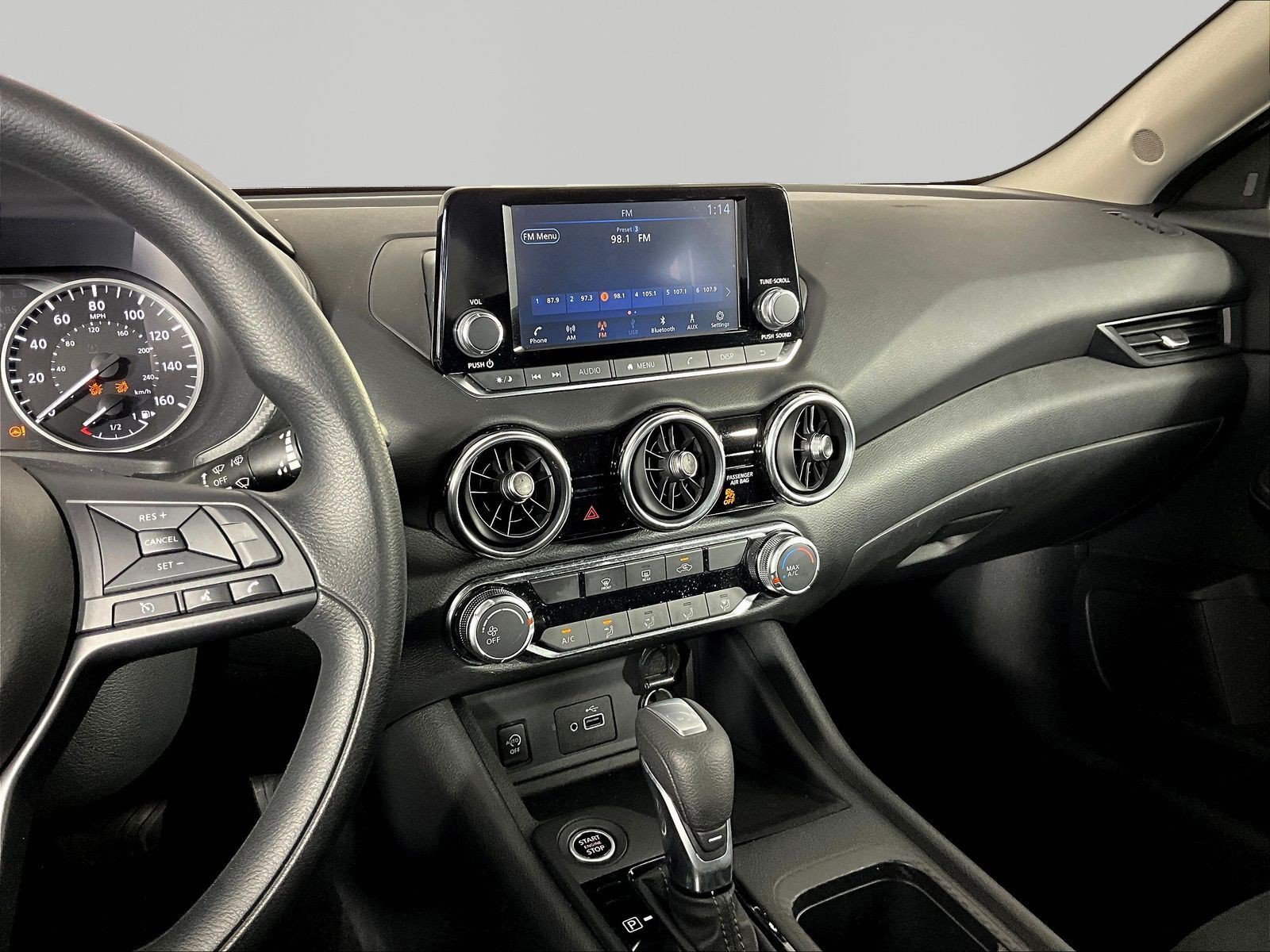 Certified 2025 Nissan Sentra S FWD image 9