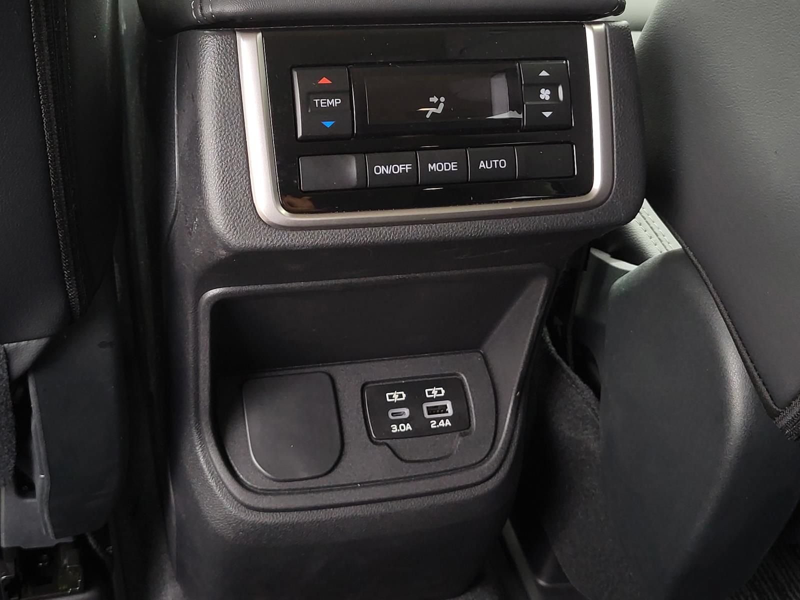 Used 2026 Subaru Ascent Premium AWD/4WD image 16