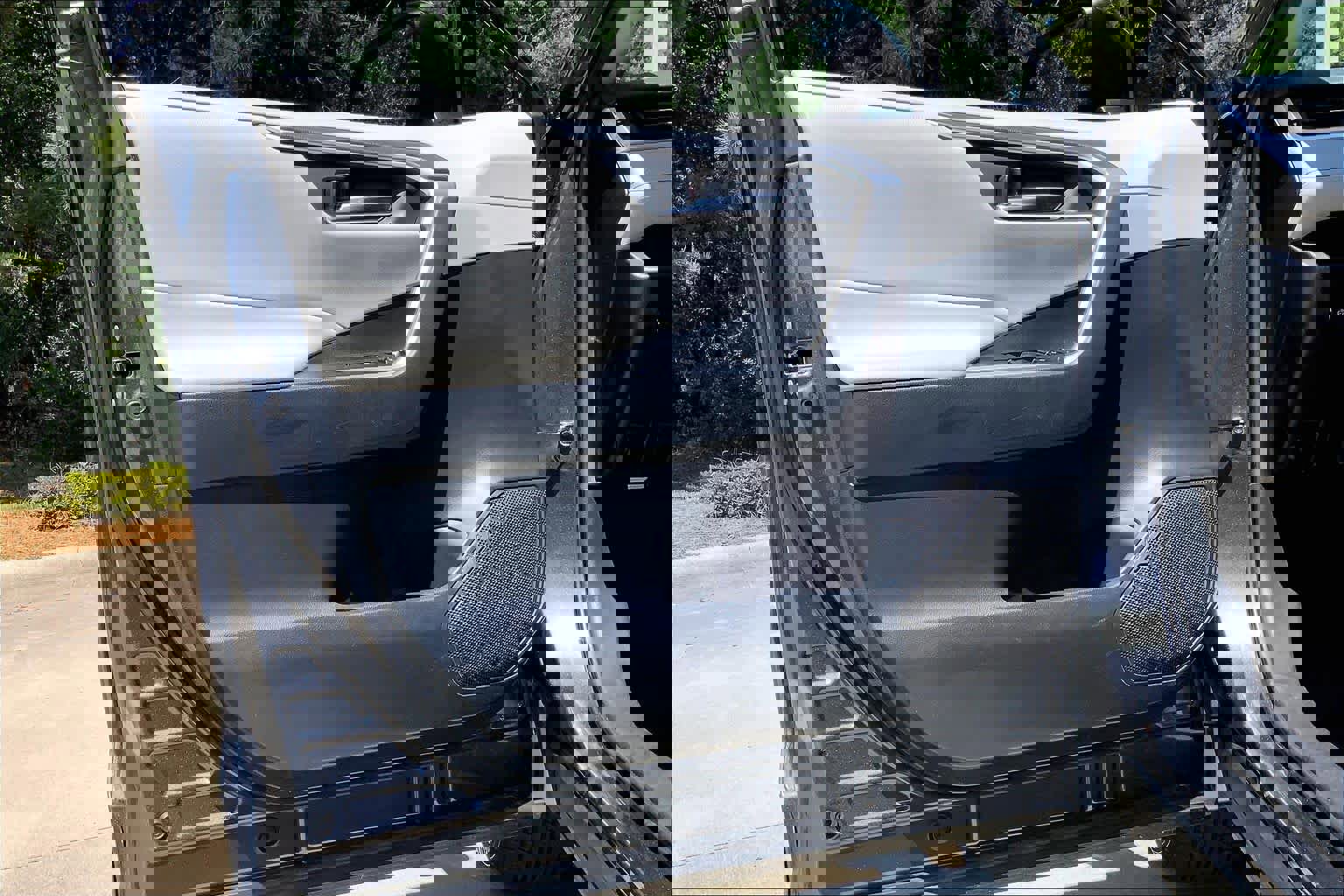 Used 2019 Toyota RAV4 XLE image 22