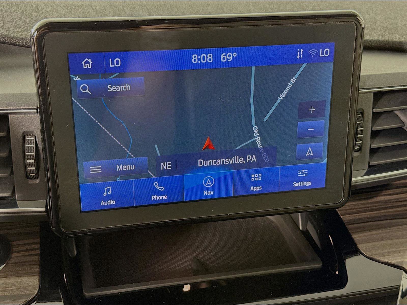 Used 2024 Ford Explorer Limited AWD/4WD image 15