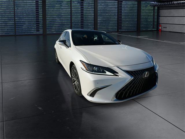 Certified 2024 Lexus ES 350 w/ Premium Package image 3