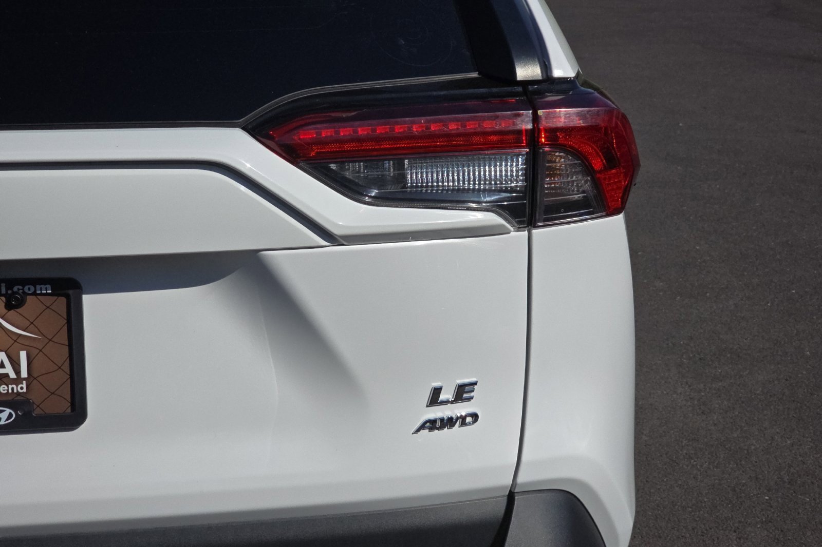 Used 2023 Toyota RAV4 LE image 27