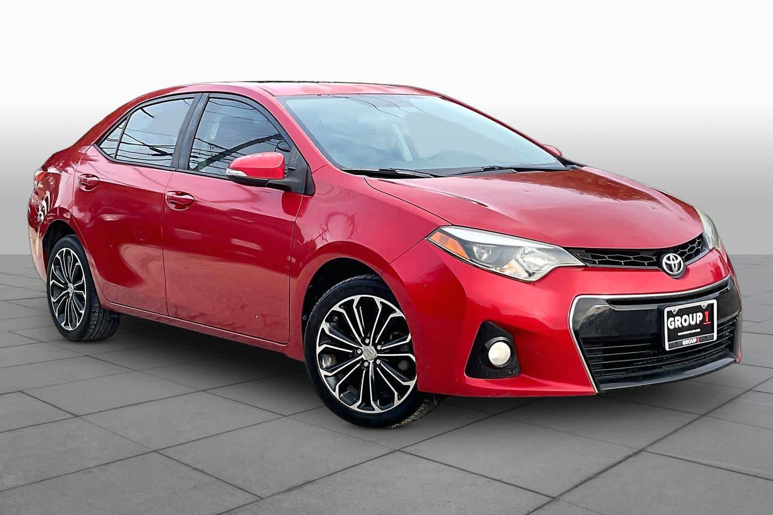 Used 2015 Toyota Corolla S w/ Driver Convenience Package FWD image 3
