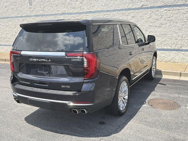 Used 2025 GMC Yukon Denali w/ Sun & Power Step Package AWD/4WD image 7
